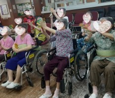 손길 프로그램- 활기찬 웃음 건강체조